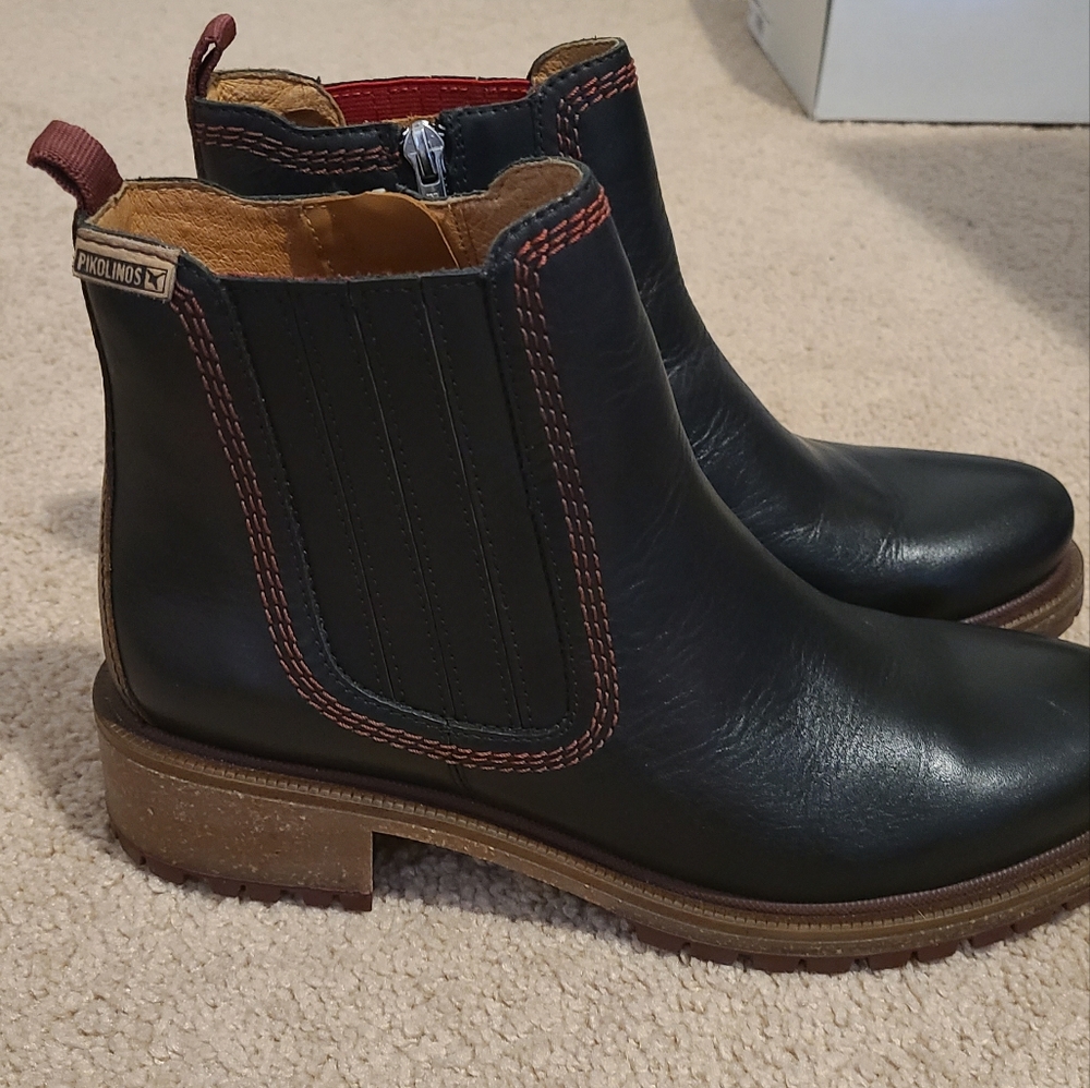 Pikolinos Aspe Chelsea Boot Size 41